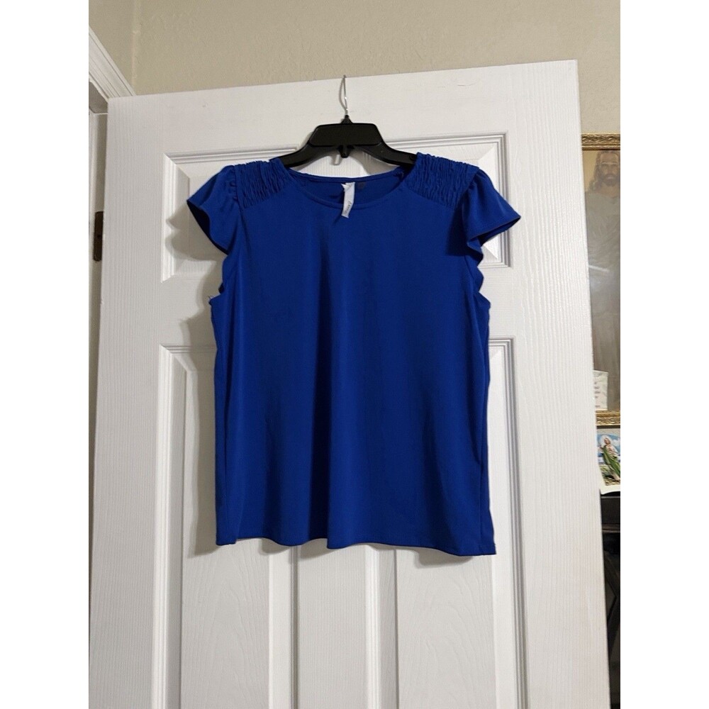 Collection Paris Women’s Royal Blue Smocked Shoulder Flutter Sleeve Blou